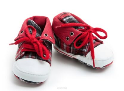 Buty dziecięce czerwone